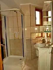 Szombatság Szállás | Villa (K0963-25) A kép szerzői jogvédelem alatt állhat. Javasolt a kapcsolatfelvétel a jog tulajdonossal.