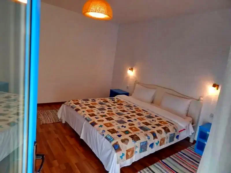 Crișan Cazare | Motel (K1321-11) Imaginea poate fi supusă drepturilor de autor. Se recomandă contactarea titularului drepturilor.
