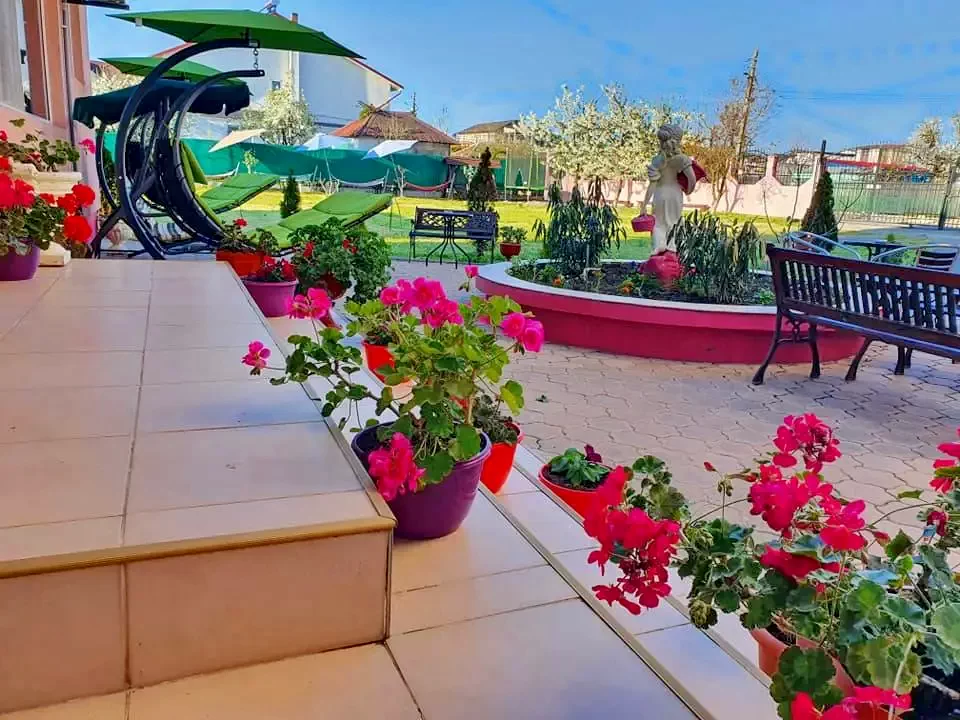  Szállás | Motel (K1337-6) A kép szerzői jogvédelem alatt állhat. Javasolt a kapcsolatfelvétel a jog tulajdonossal.