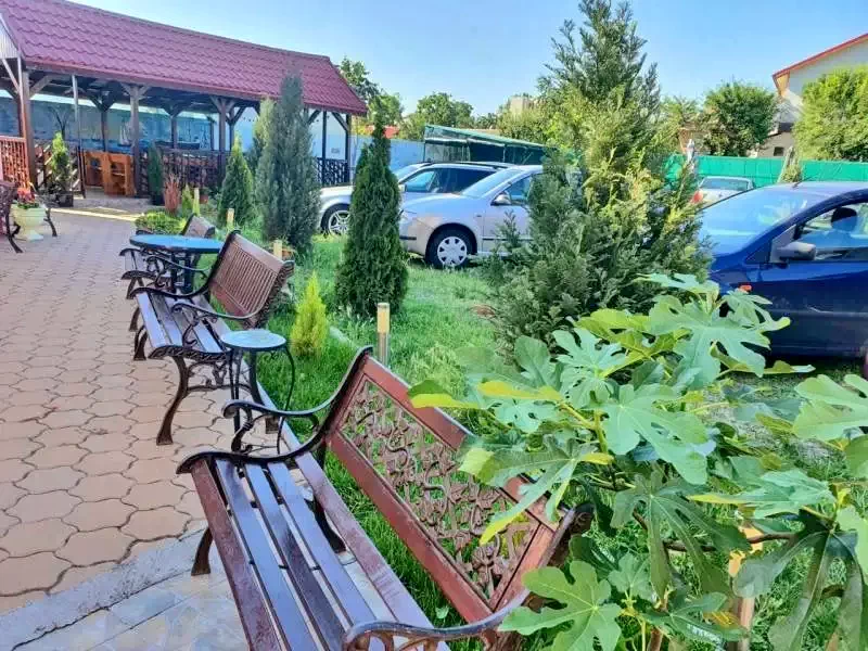 Costinești Cazare | Pensiune (K1337-15) Imaginea poate fi supusă drepturilor de autor. Se recomandă contactarea titularului drepturilor.