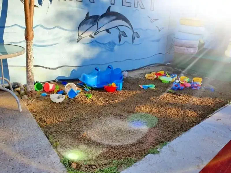 Costinești Cazare | Motel (K1337-41) Imaginea poate fi supusă drepturilor de autor. Se recomandă contactarea titularului drepturilor.