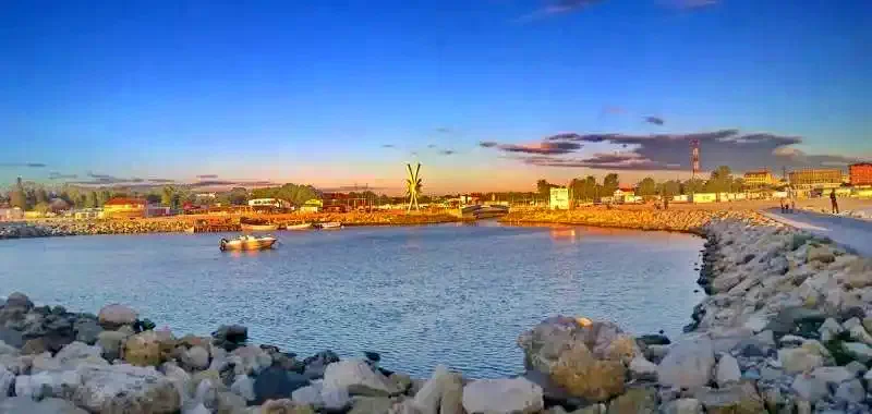 Costinești Cazare | Motel (K1337-49) Imaginea poate fi supusă drepturilor de autor. Se recomandă contactarea titularului drepturilor.