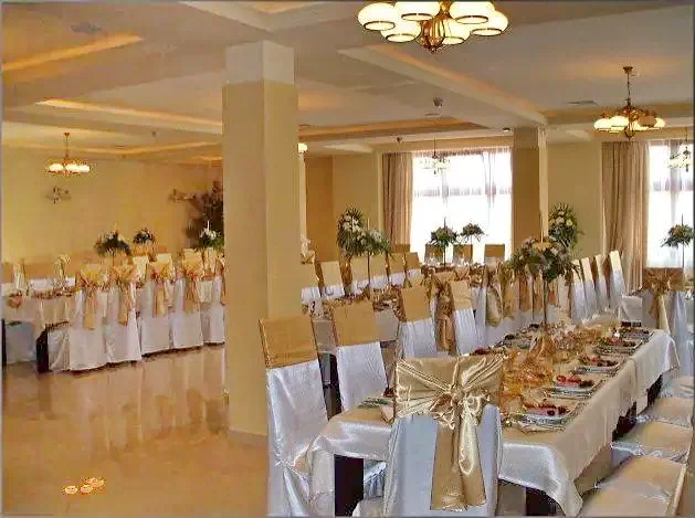 Szatmárnémeti Szállás | Hotel*** (K1142-11) A kép szerzői jogvédelem alatt állhat. Javasolt a kapcsolatfelvétel a jog tulajdonossal.