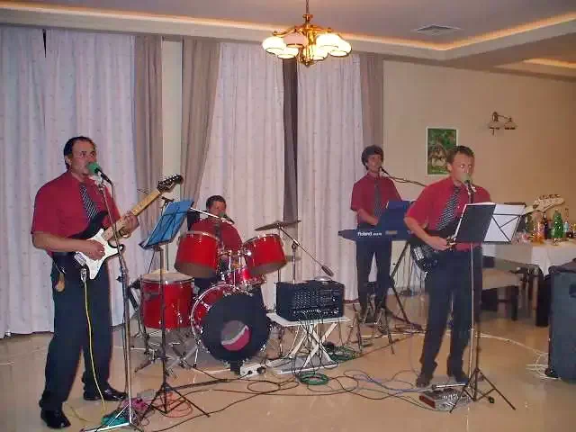 Szatmárnémeti Szállás | Hotel*** (K1142-14) A kép szerzői jogvédelem alatt állhat. Javasolt a kapcsolatfelvétel a jog tulajdonossal.