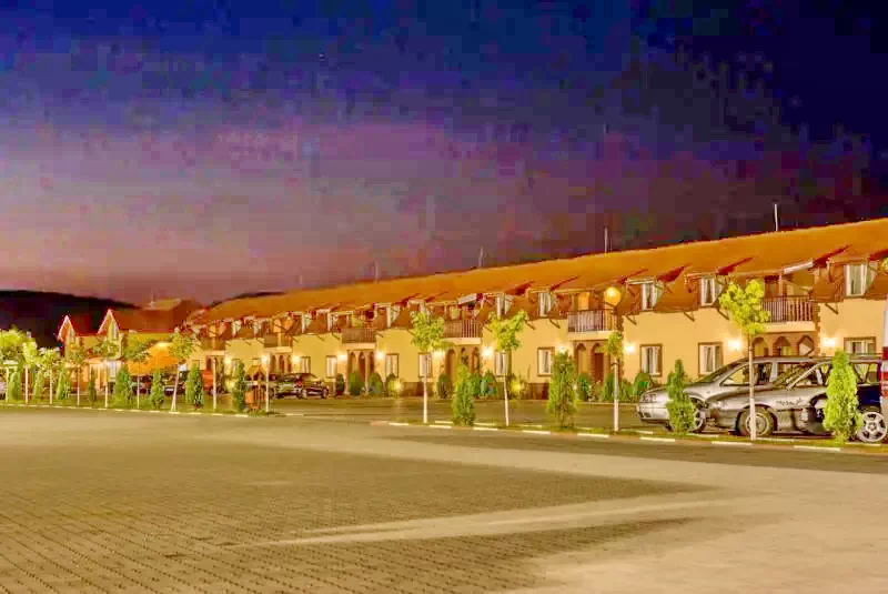 Târgu Mureș Cazare | Hotel*** (K1346-31) Imaginea poate fi supusă drepturilor de autor. Se recomandă contactarea titularului drepturilor.