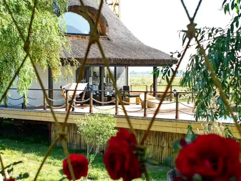 Cazare Vulturu - Aqua Villa **** | Vulturu - Aqua Villa ****. Imaginea poate fi supusă drepturilor de autor. Se recomandă contactarea titularului drepturilor.