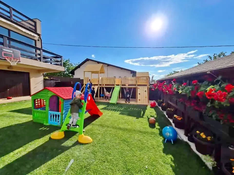 Băltenii de Sus Cazare | Motel (K1301-36) Imaginea poate fi supusă drepturilor de autor. Se recomandă contactarea titularului drepturilor.