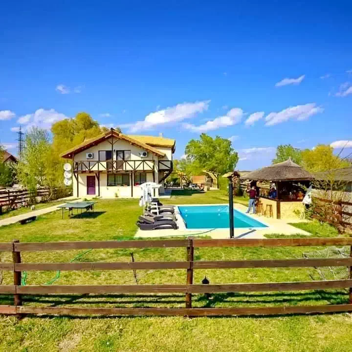 Crișan Cazare | Pensiune (K1333-2) Imaginea poate fi supusă drepturilor de autor. Se recomandă contactarea titularului drepturilor.