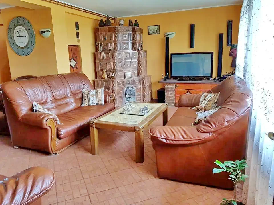 Crișan Cazare | Motel (K1333-6) Imaginea poate fi supusă drepturilor de autor. Se recomandă contactarea titularului drepturilor.