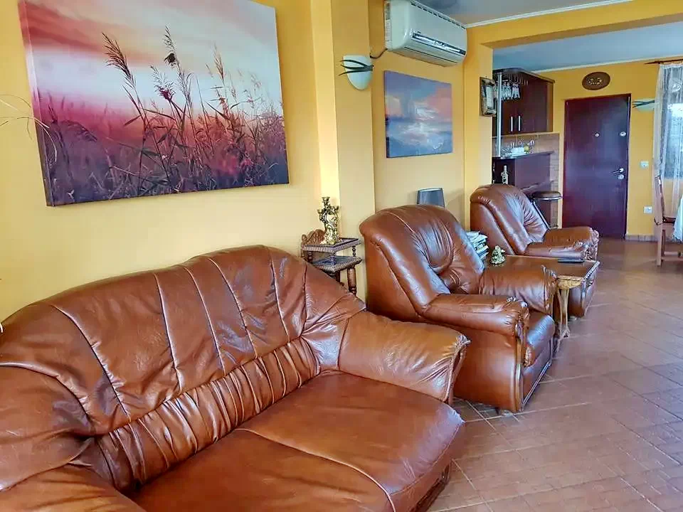 Crișan Cazare | Motel (K1333-8) Imaginea poate fi supusă drepturilor de autor. Se recomandă contactarea titularului drepturilor.