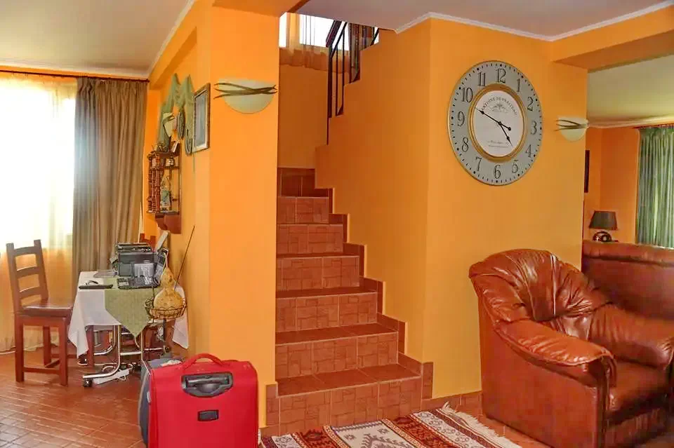 Crișan Cazare | Motel (K1333-9) Imaginea poate fi supusă drepturilor de autor. Se recomandă contactarea titularului drepturilor.