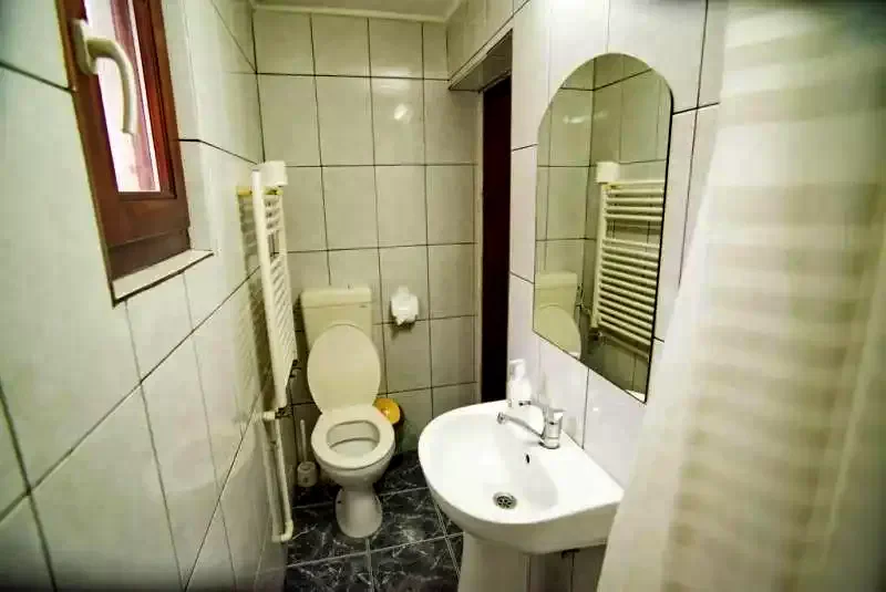 Tulcea Cazare | Pensiune (K1314-21) Imaginea poate fi supusă drepturilor de autor. Se recomandă contactarea titularului drepturilor.