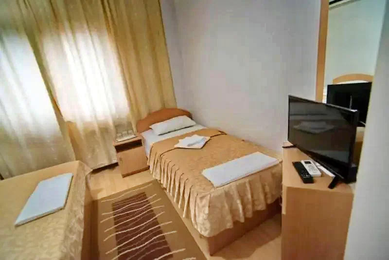 Tulcsa Szállás | Motel (K1314-25) A kép szerzői jogvédelem alatt állhat. Javasolt a kapcsolatfelvétel a jog tulajdonossal.