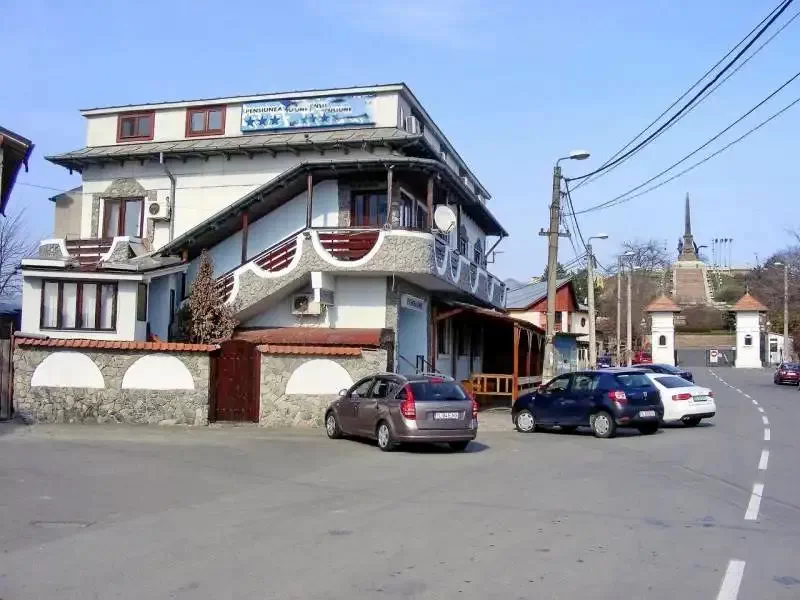 Tulcea Cazare | Pensiune (K1314-33) Imaginea poate fi supusă drepturilor de autor. Se recomandă contactarea titularului drepturilor.