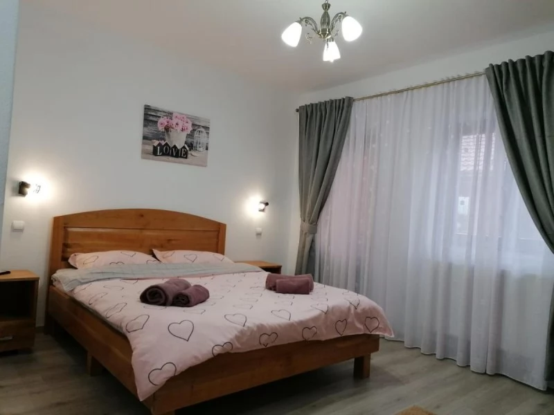 Colibița Cazare | Motel (K1456-20) Imaginea poate fi supusă drepturilor de autor. Se recomandă contactarea titularului drepturilor.