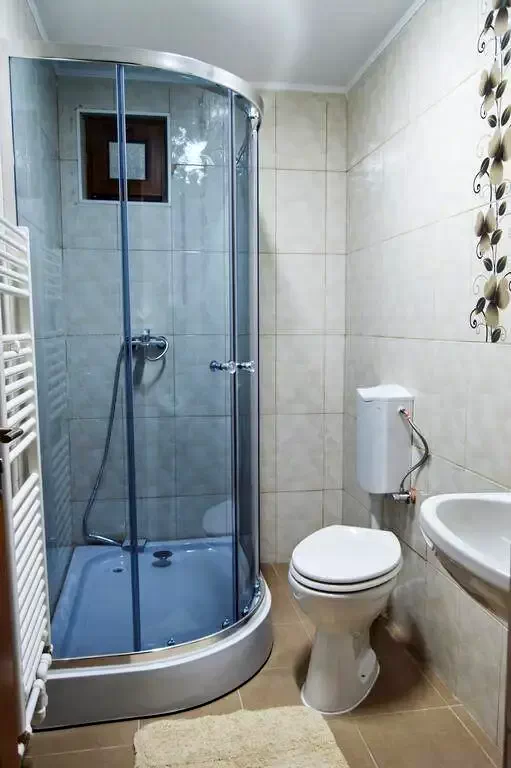 Tulcea Cazare | Pensiune (K1316-10) Imaginea poate fi supusă drepturilor de autor. Se recomandă contactarea titularului drepturilor.