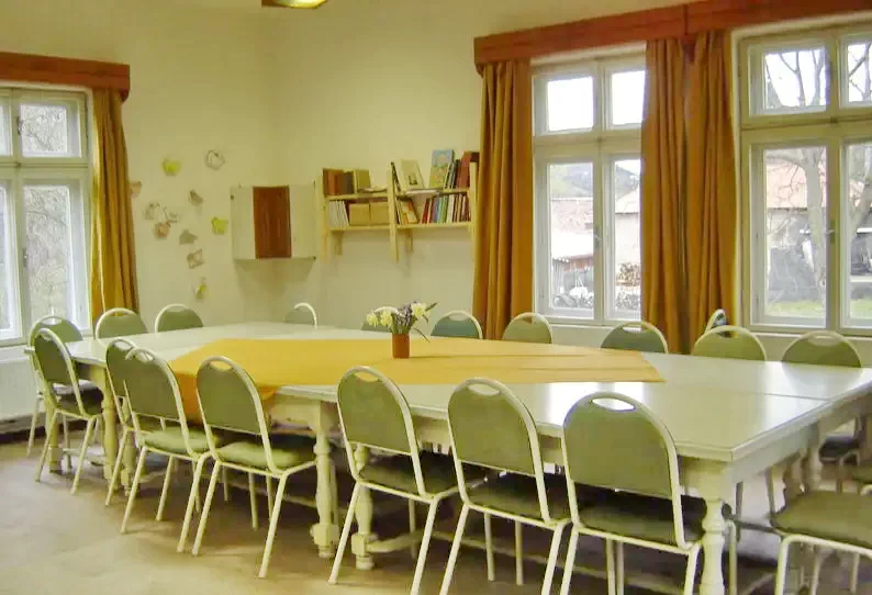 Algyógy Szállás | Turisztikai villa (K0115-3) A kép szerzői jogvédelem alatt állhat. Javasolt a kapcsolatfelvétel a jog tulajdonossal.