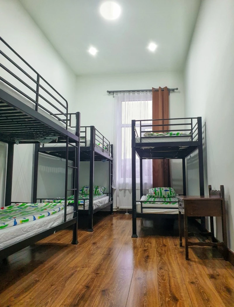 Algyógy Szállás | Hostel (K0115-35) A kép szerzői jogvédelem alatt állhat. Javasolt a kapcsolatfelvétel a jog tulajdonossal.