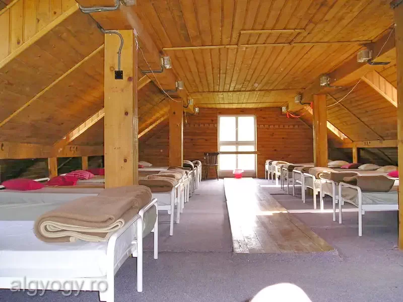 Geoagiu Cazare | Hostel (K0115-36) Imaginea poate fi supusă drepturilor de autor. Se recomandă contactarea titularului drepturilor.