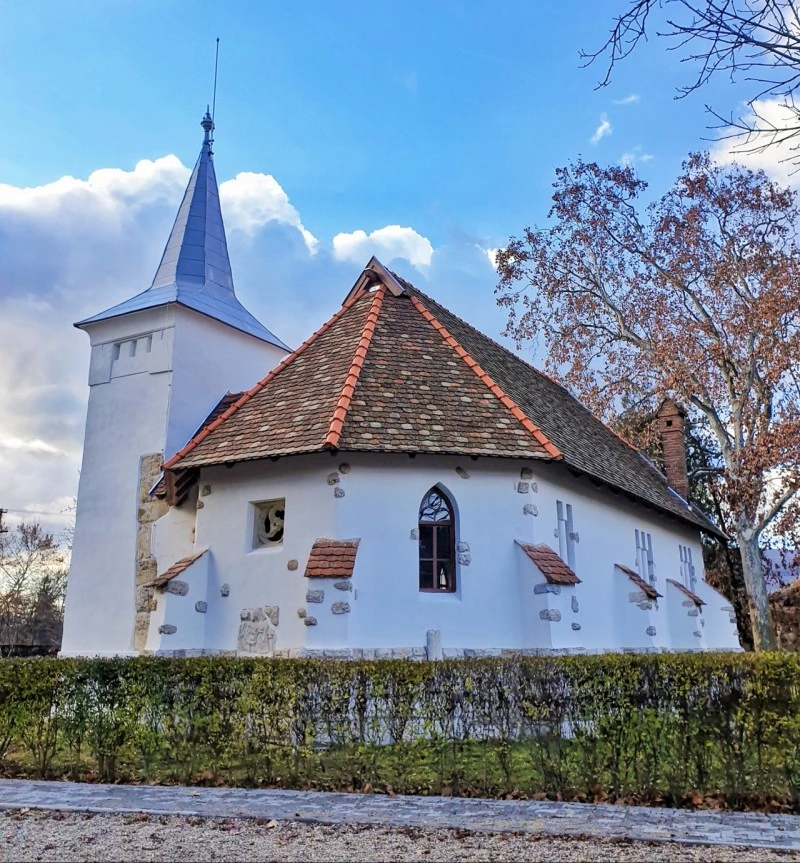 Geoagiu Cazare | Vilă turistică (K0115-55) Imaginea poate fi supusă drepturilor de autor. Se recomandă contactarea titularului drepturilor.