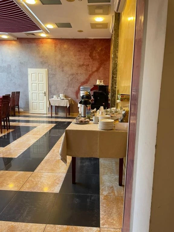 Sepsiszentgyörgy Szállás | Hotel*** (K1569-3) A kép szerzői jogvédelem alatt állhat. Javasolt a kapcsolatfelvétel a jog tulajdonossal.