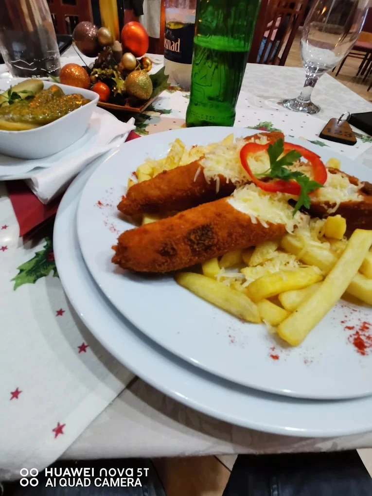 Sfântu Gheorghe Cazare | Hotel*** (K1569-15) Imaginea poate fi supusă drepturilor de autor. Se recomandă contactarea titularului drepturilor.