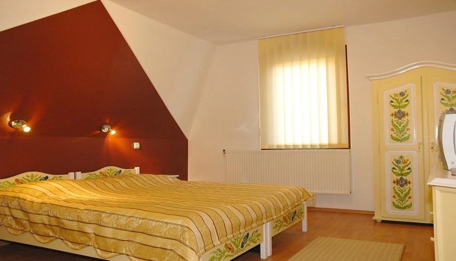 Sepsiszentgyörgy Szállás | Hotel*** (K1569-21) A kép szerzői jogvédelem alatt állhat. Javasolt a kapcsolatfelvétel a jog tulajdonossal.