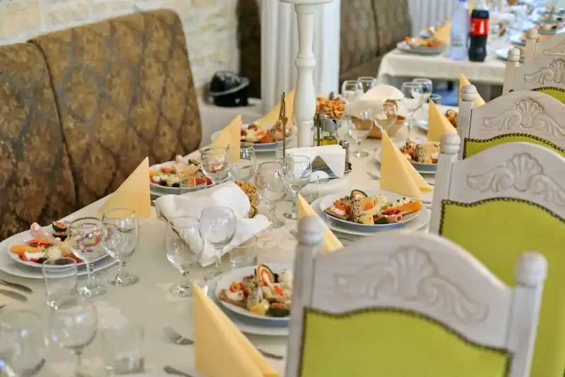 Turda Cazare | Motel (K0070-26) Imaginea poate fi supusă drepturilor de autor. Se recomandă contactarea titularului drepturilor.