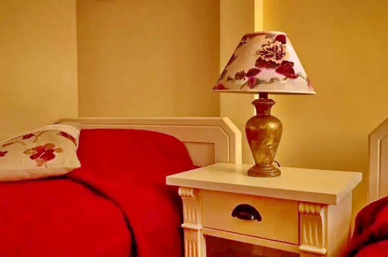 Turda Cazare | Motel (K0070-33) Imaginea poate fi supusă drepturilor de autor. Se recomandă contactarea titularului drepturilor.