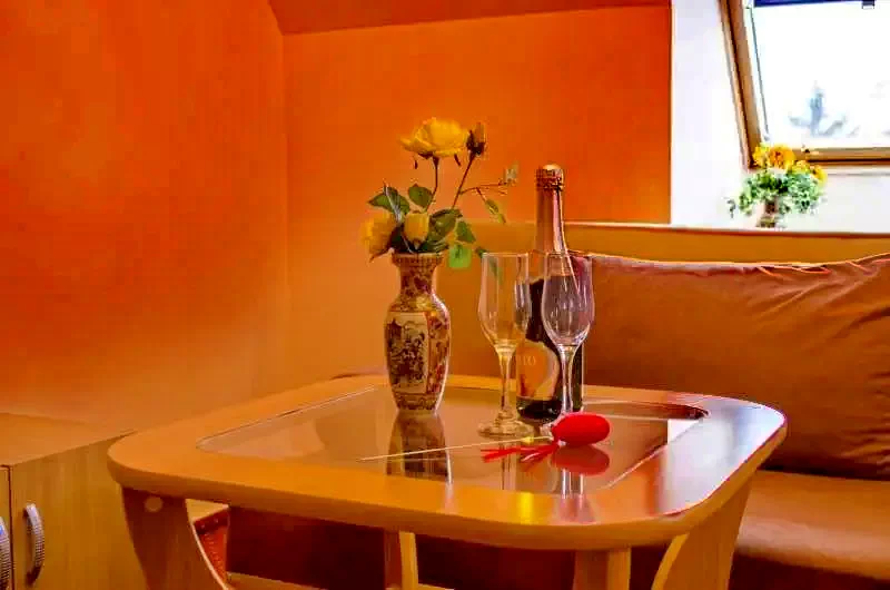 Temesvár Szállás | Motel (K0917-18) A kép szerzői jogvédelem alatt állhat. Javasolt a kapcsolatfelvétel a jog tulajdonossal.