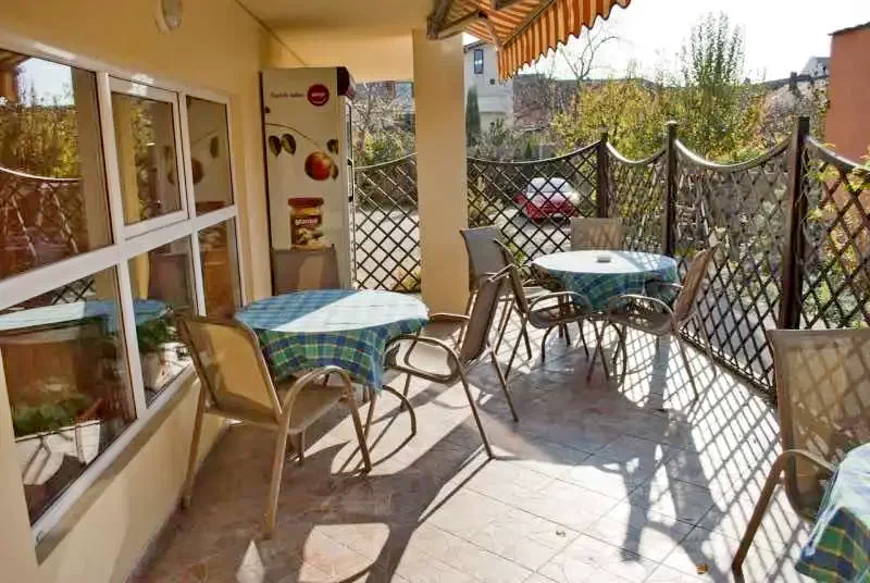 Timișoara Cazare | Motel (K0917-29) Imaginea poate fi supusă drepturilor de autor. Se recomandă contactarea titularului drepturilor.