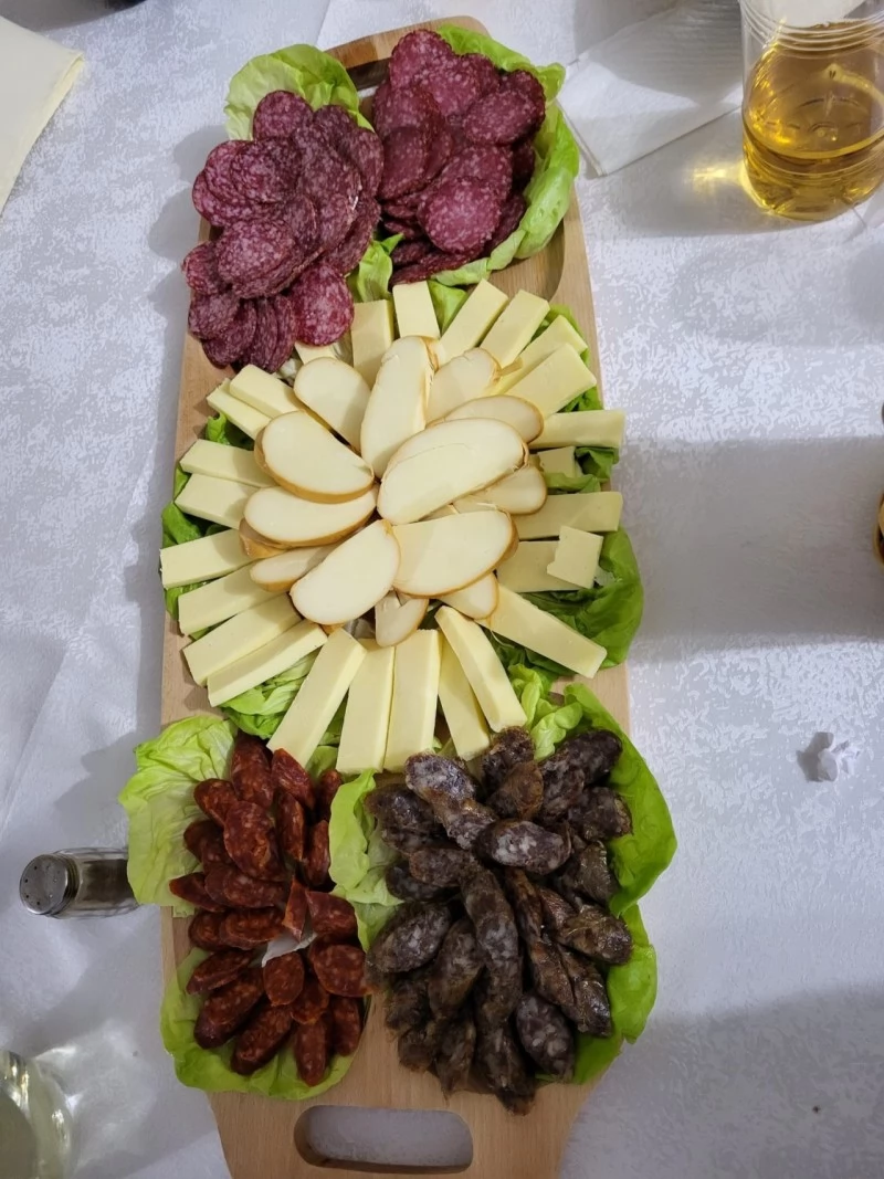 Bălăușeri Cazare | Hotel*** (K1446-46) Imaginea poate fi supusă drepturilor de autor. Se recomandă contactarea titularului drepturilor.