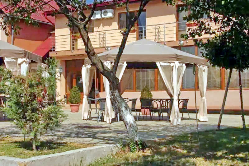 Temesvár Szállás | Motel (K0920-11) A kép szerzői jogvédelem alatt állhat. Javasolt a kapcsolatfelvétel a jog tulajdonossal.