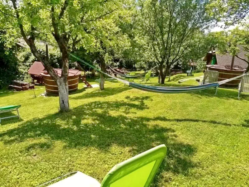 Felsőbánya Szállás | Motel (K0964-1) A kép szerzői jogvédelem alatt állhat. Javasolt a kapcsolatfelvétel a jog tulajdonossal.