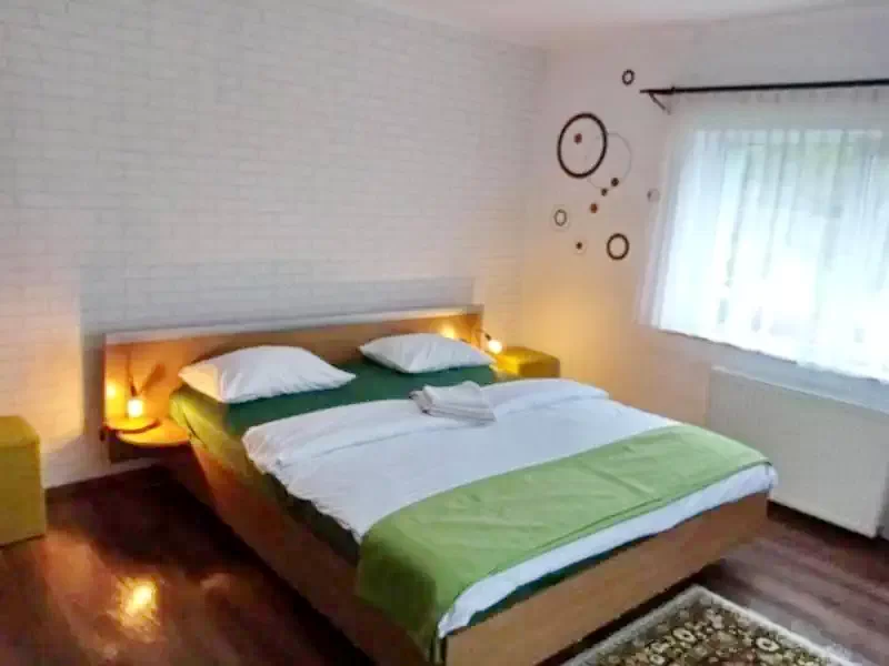 Baia Sprie Cazare | Motel (K0964-6) Imaginea poate fi supusă drepturilor de autor. Se recomandă contactarea titularului drepturilor.