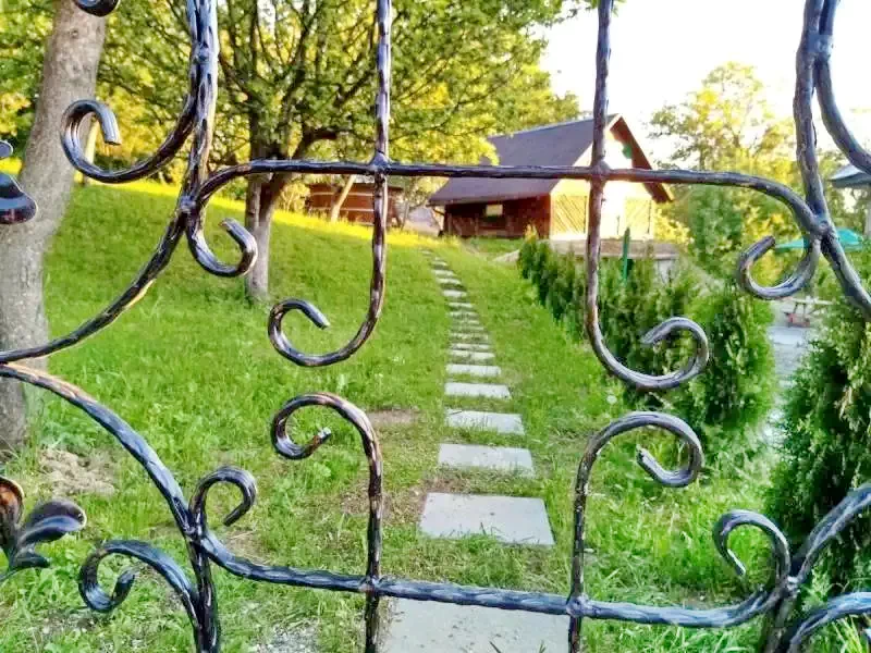 Cazare Baia Sprie - Pensiunea Verde *** | Felsőbánya - Zöld Panzió ***. Imaginea poate fi supusă drepturilor de autor. Se recomandă contactarea titularului drepturilor.