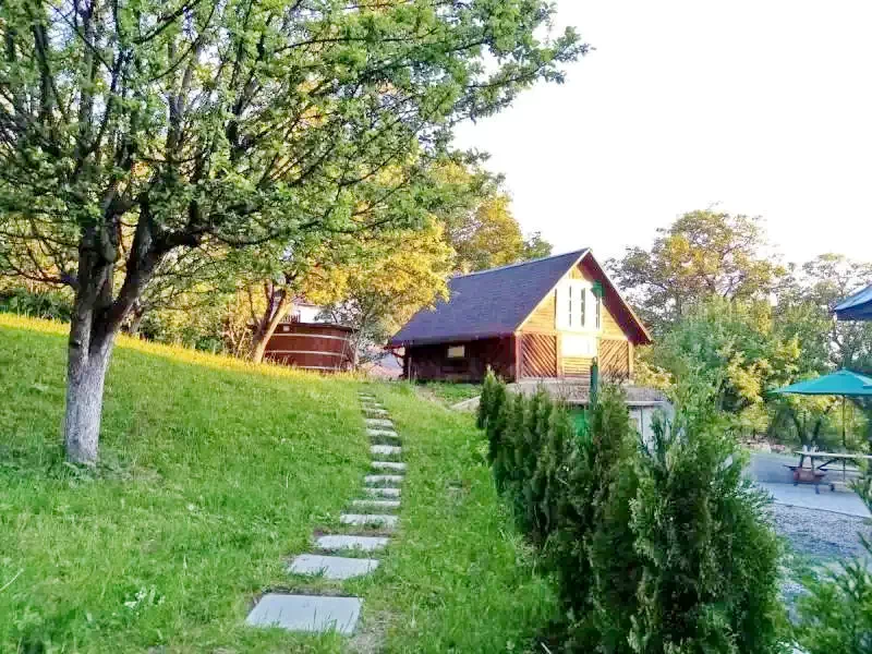 Felsőbánya Szállás | Motel (K0964-15) A kép szerzői jogvédelem alatt állhat. Javasolt a kapcsolatfelvétel a jog tulajdonossal.