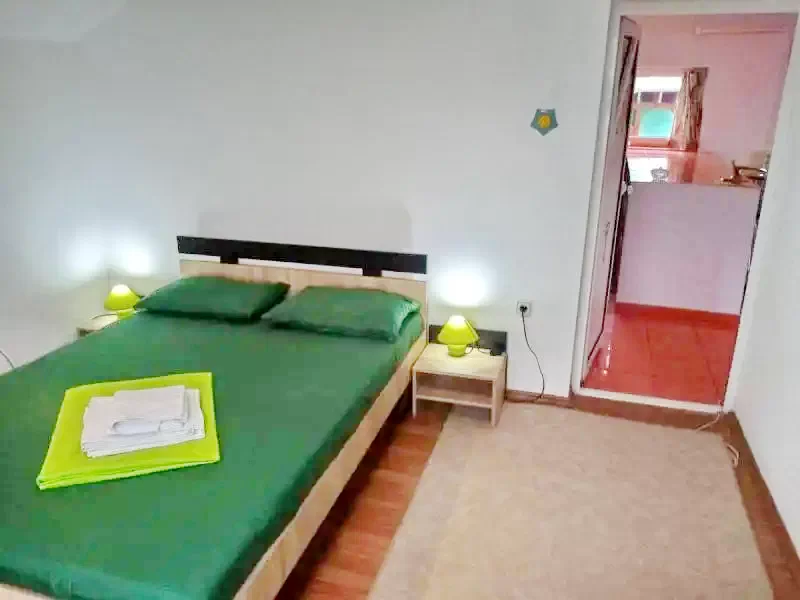 Cazare Baia Sprie - Pensiunea Verde *** | Felsőbánya - Zöld Panzió ***. Imaginea poate fi supusă drepturilor de autor. Se recomandă contactarea titularului drepturilor.
