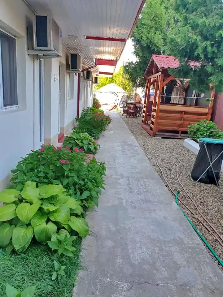 Costinești Cazare | Motel (K1331-10) Imaginea poate fi supusă drepturilor de autor. Se recomandă contactarea titularului drepturilor.