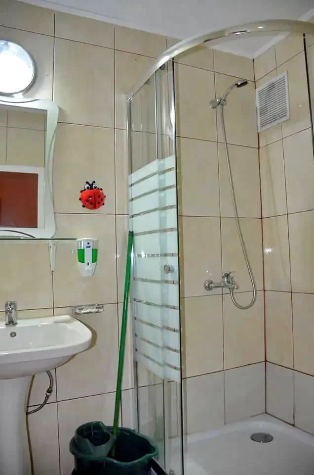  Szállás | Motel (K1331-15) A kép szerzői jogvédelem alatt állhat. Javasolt a kapcsolatfelvétel a jog tulajdonossal.