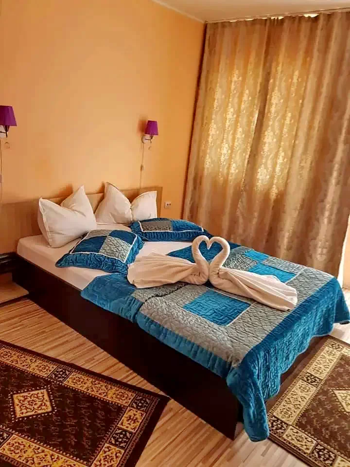 Costinești Cazare | Motel (K1331-30) Imaginea poate fi supusă drepturilor de autor. Se recomandă contactarea titularului drepturilor.