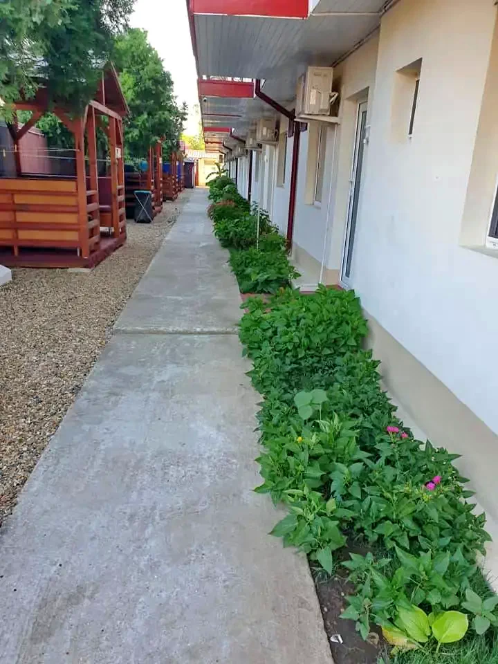 Costinești Cazare | Motel (K1331-37) Imaginea poate fi supusă drepturilor de autor. Se recomandă contactarea titularului drepturilor.