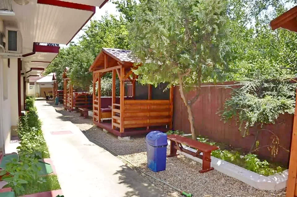  Szállás | Motel (K1331-40) A kép szerzői jogvédelem alatt állhat. Javasolt a kapcsolatfelvétel a jog tulajdonossal.