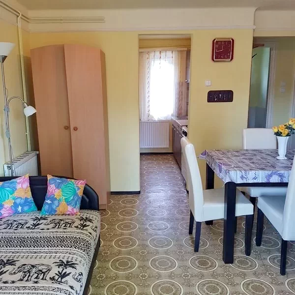  Cazare | Hotel**** (K0904-4) Imaginea poate fi supusă drepturilor de autor. Se recomandă contactarea titularului drepturilor.