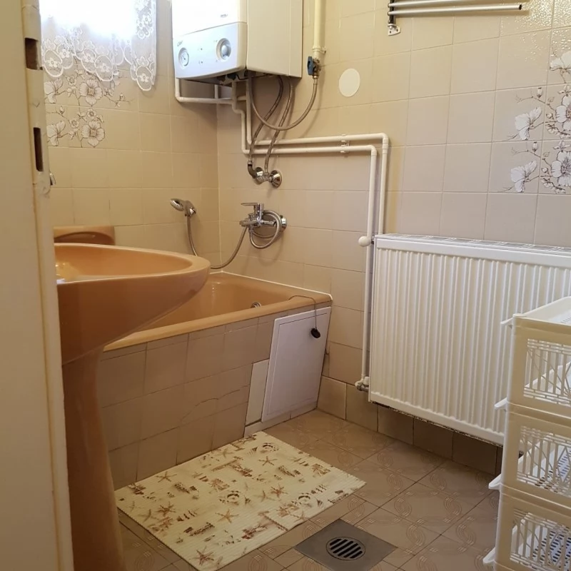  Cazare | Hotel**** (K0904-18) Imaginea poate fi supusă drepturilor de autor. Se recomandă contactarea titularului drepturilor.