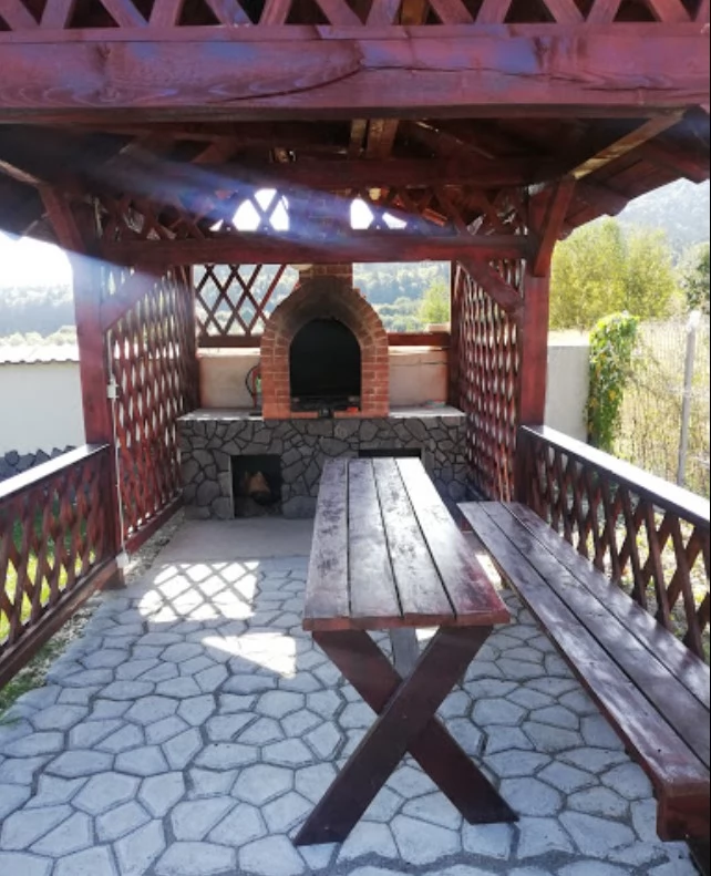 Cazare Sâmbăta de Sus - Pensiunea Mountainking*** | Felsőszombatfalva - Mountainking Panzió*** . Imaginea poate fi supusă drepturilor de autor. Se recomandă contactarea titularului drepturilor.
