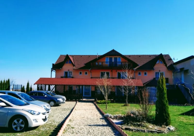 Cazare Sâmbăta de Sus - Pensiunea Mountainking*** | Felsőszombatfalva - Mountainking Panzió*** . Imaginea poate fi supusă drepturilor de autor. Se recomandă contactarea titularului drepturilor.