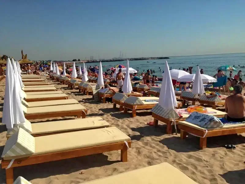 Eforie Nord Cazare | Camping / Popas turistic (K1323-13) Imaginea poate fi supusă drepturilor de autor. Se recomandă contactarea titularului drepturilor.