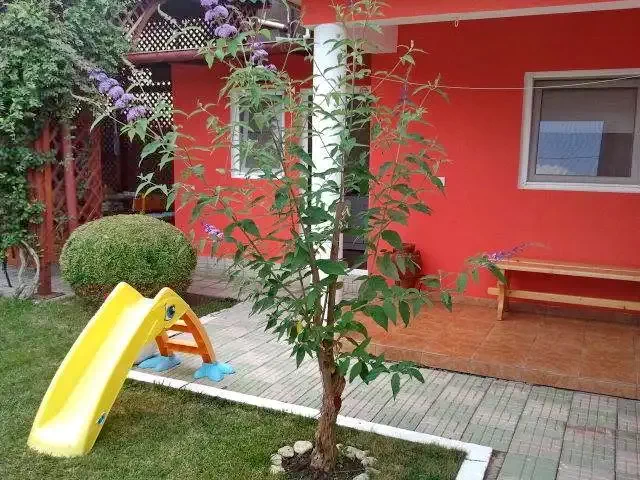 Eforie Sud Cazare | Camping / Popas turistic (K1311-34) Imaginea poate fi supusă drepturilor de autor. Se recomandă contactarea titularului drepturilor.