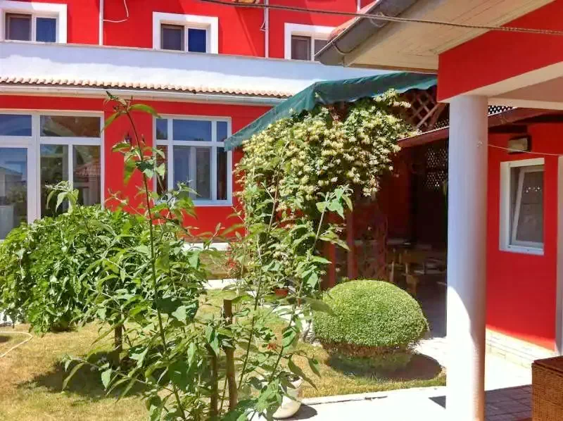 Eforie Sud Szállás | Villa (K1311-39) A kép szerzői jogvédelem alatt állhat. Javasolt a kapcsolatfelvétel a jog tulajdonossal.